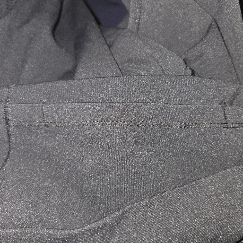 Halara Softlyzero High Waisted Crossover Contrast… - image 8